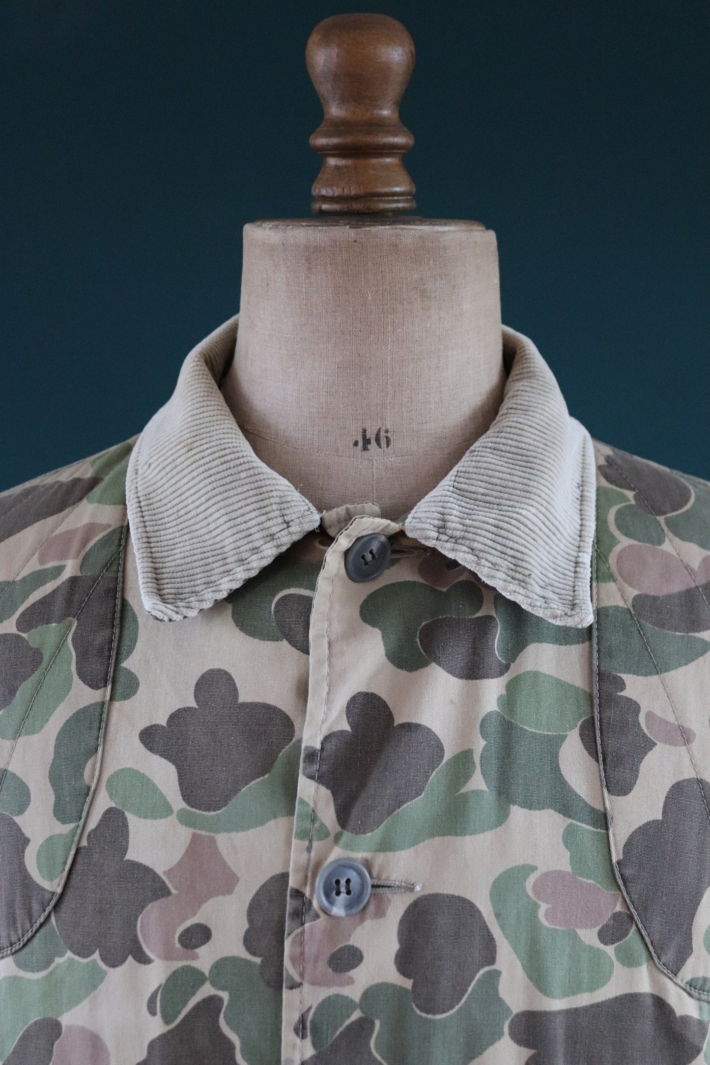 Vintage Eddie Bauer camo forest woodland American hunting jacket duck cotton 54" chest