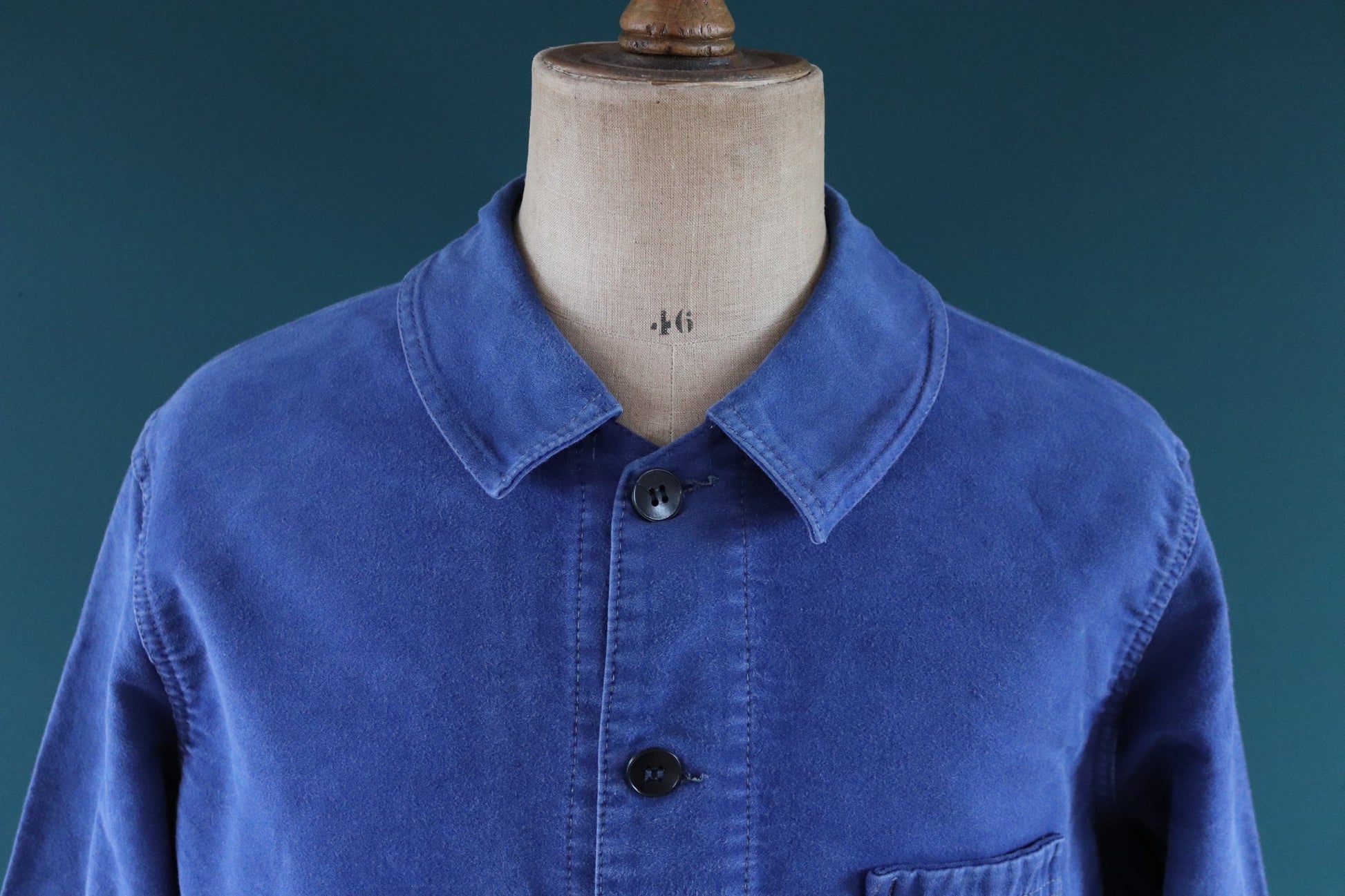 Vintage French blue jacket moleskin work workwear chore faded 47” chest bleu de travail Dumont D’Urville