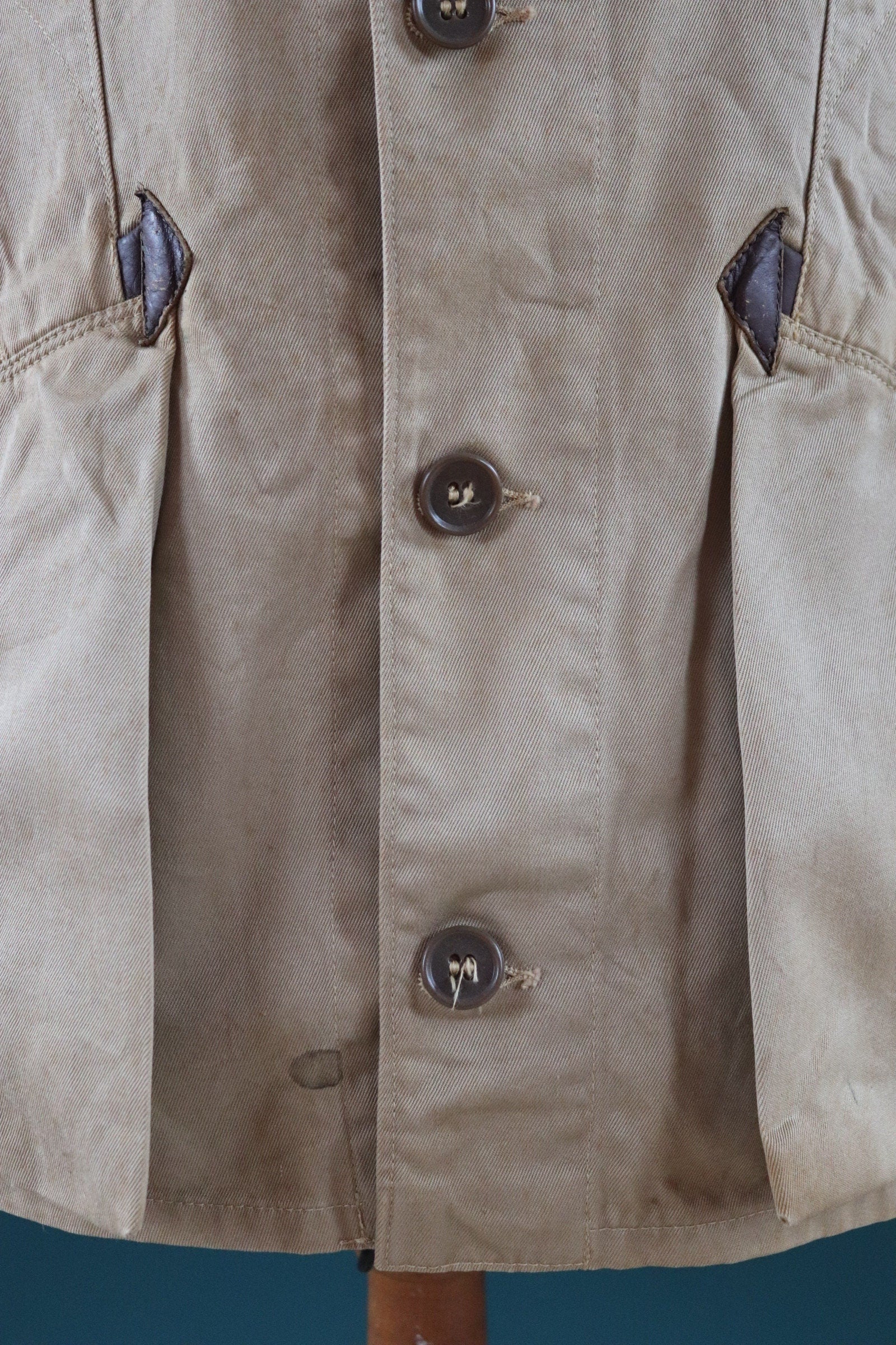 Vintage 1950s 60s shooting jacket - 10-X hunting - 42” chest - rifle club - cloth patches