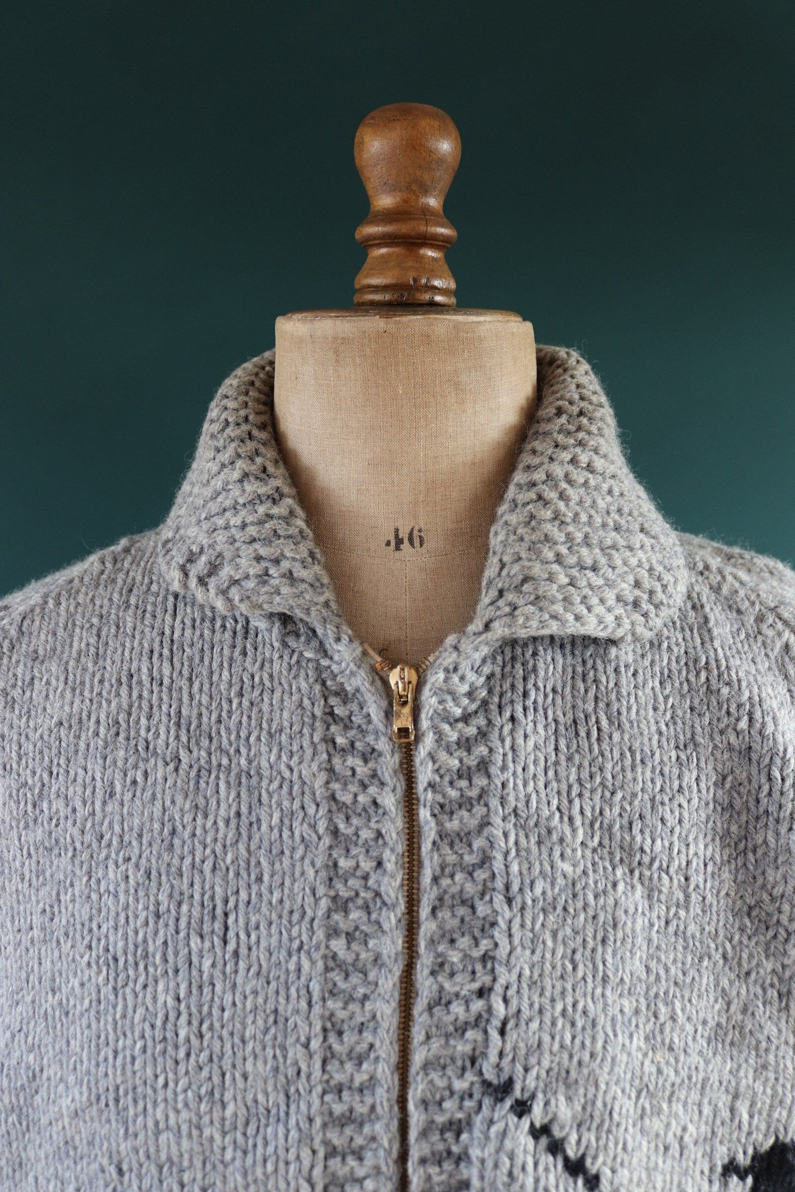 Vintage 1960s 60s hand knitted grey blue orange thick wool cowichan sweater cardigan jumper knit zipper shawl collar 50” chest