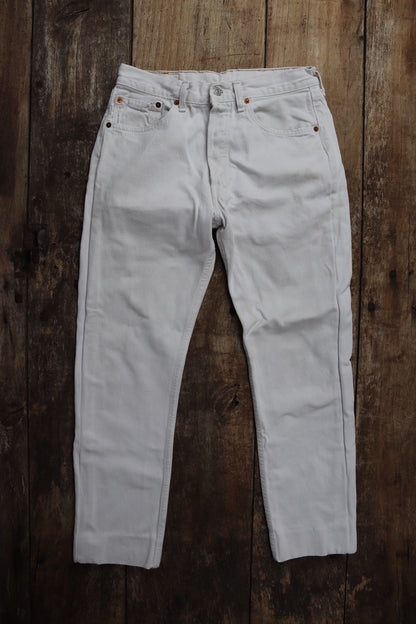 Vintage 1990s 90s Levis 501 Levi Strauss white red tab small e denim jeans button fly 30” x 27” made in France mod