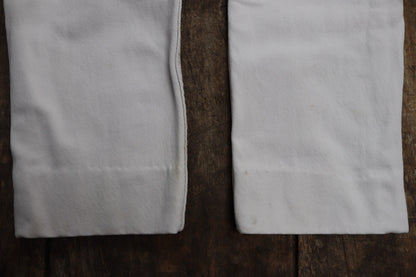 Vintage 1990s 90s Levis 501 Levi Strauss white red tab small e denim jeans button fly 30” x 27” made in France mod