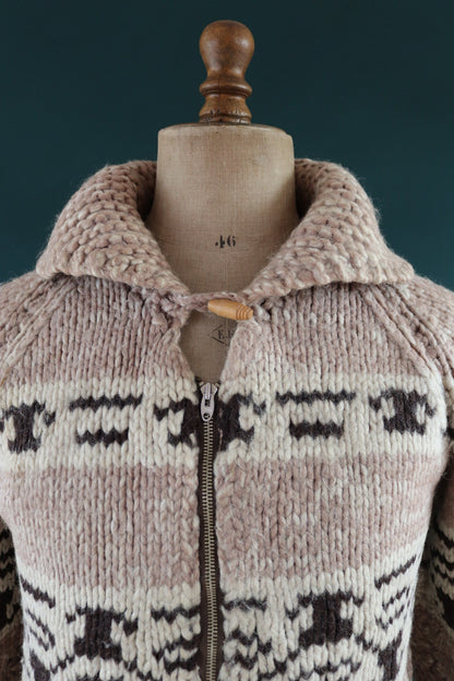Vintage 1960s 60s hand knitted cream brown thick wool cowichan sweater cardigan jumper knit Lightning zipper shawl collar 38” chest
