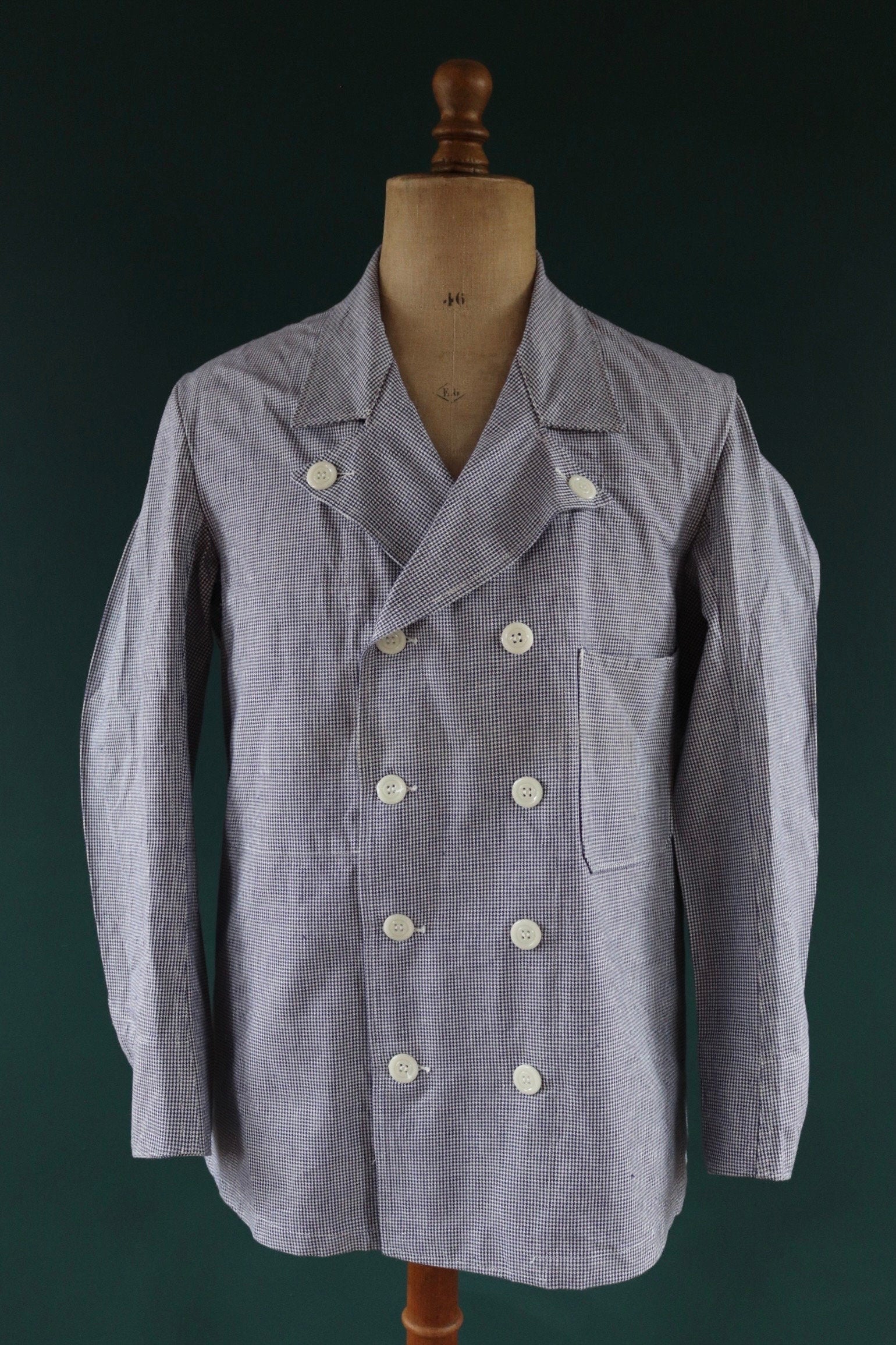 Vintage French work jacket 1960s 1970s puppytooth dogtooth blue white check butchers double breasted workwear chore 44" chest
