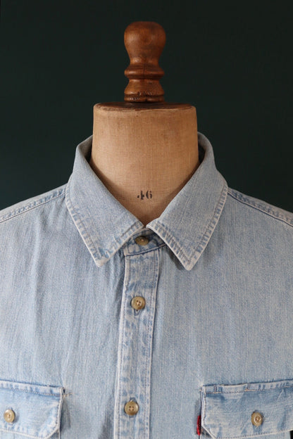 Vintage Levis Levi Strauss pale blue chambray denim shirt cowboy western 53" chest red tab