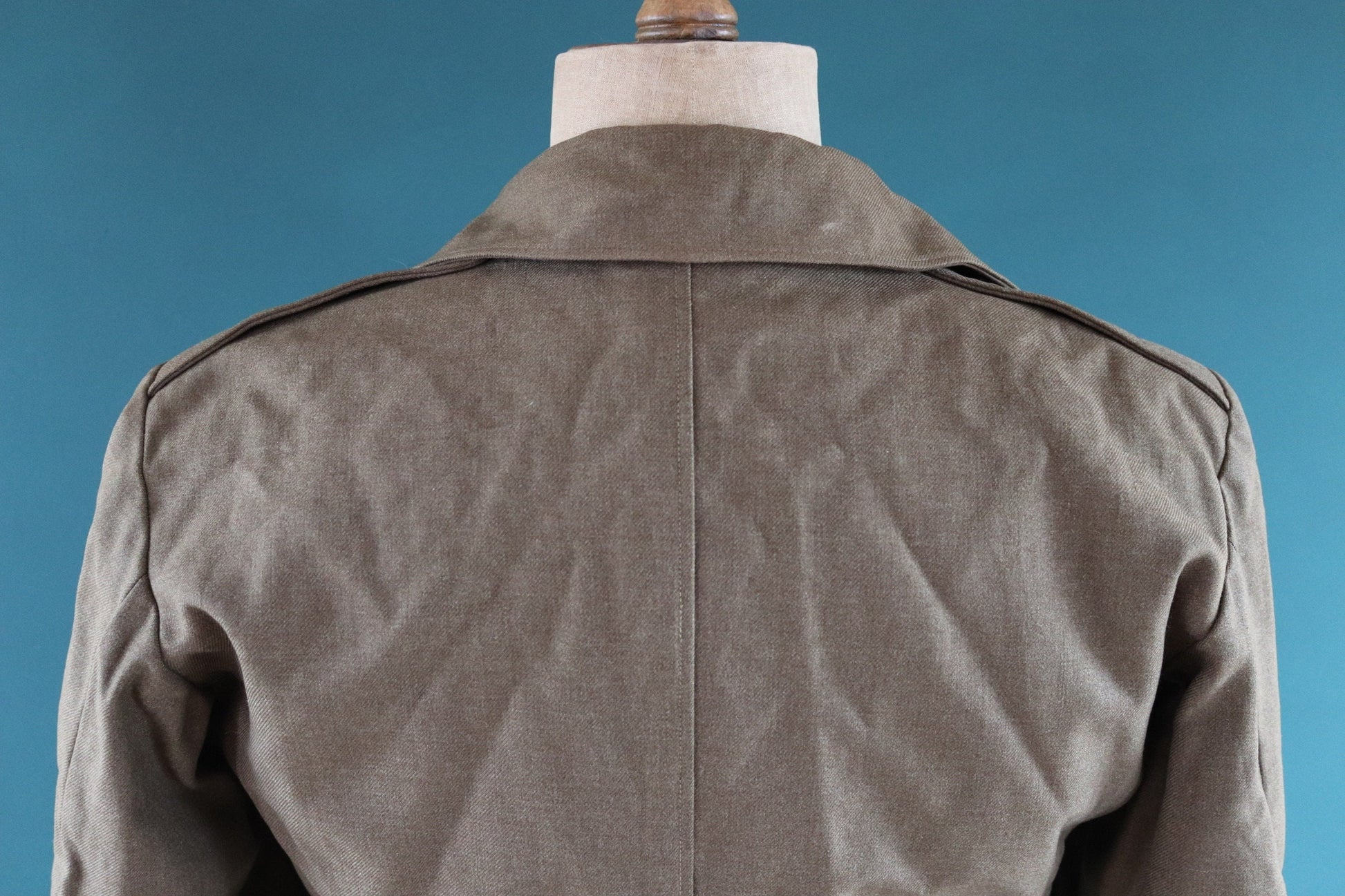 Vintage 1940s Ike jacket - WW2 US army - military field blouson - khaki wool - 40" chest
