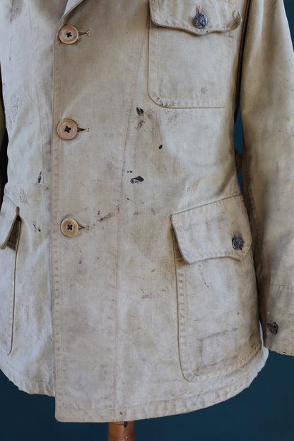 Vintage 1920s French work jacket tan brown cotton hunting shooting workwear chore venery scene buttons 36” chest half belt