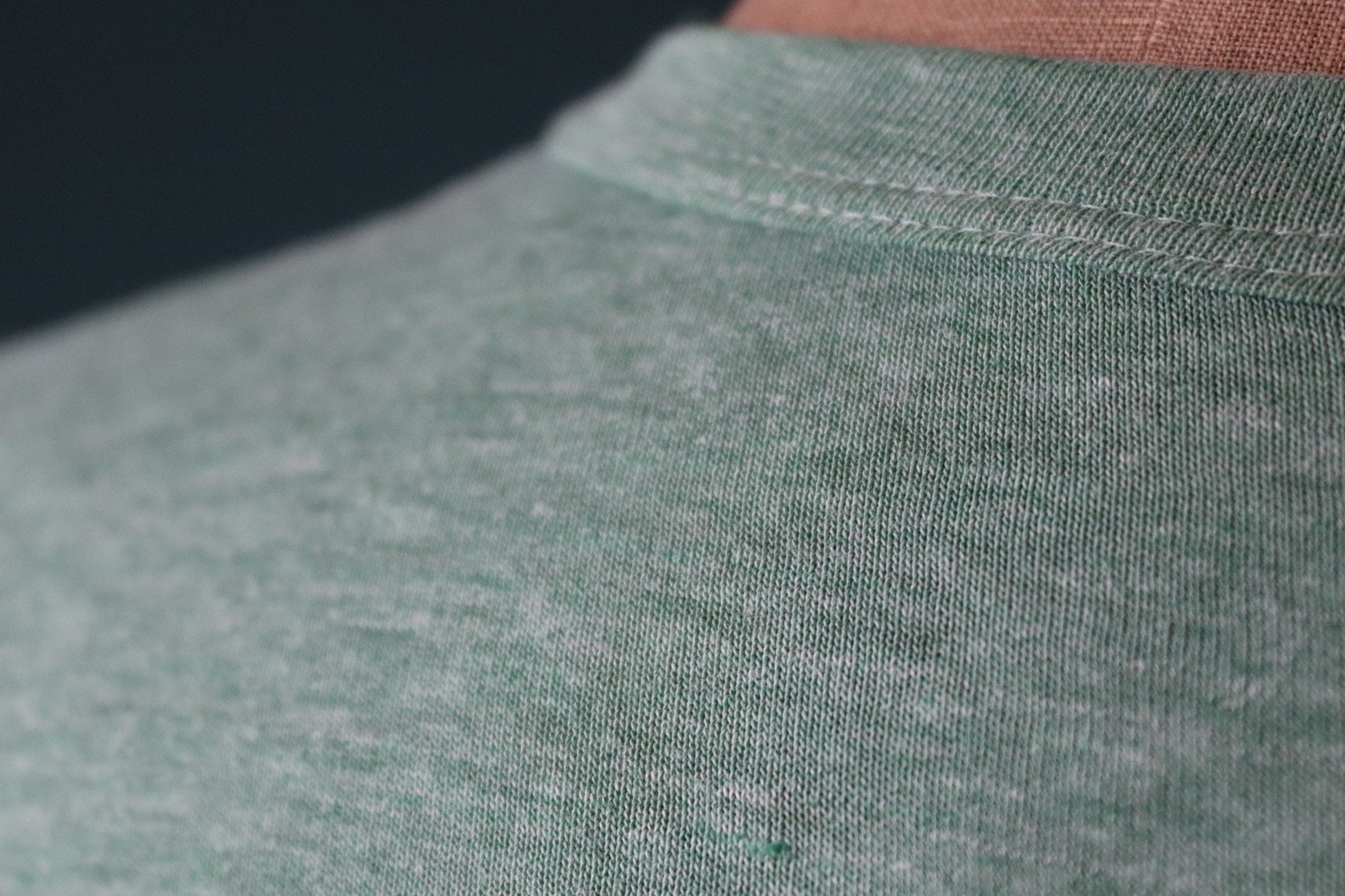 Vintage 1980s surf t shirt - plain green marl sportswear - paper thin - 38” chest