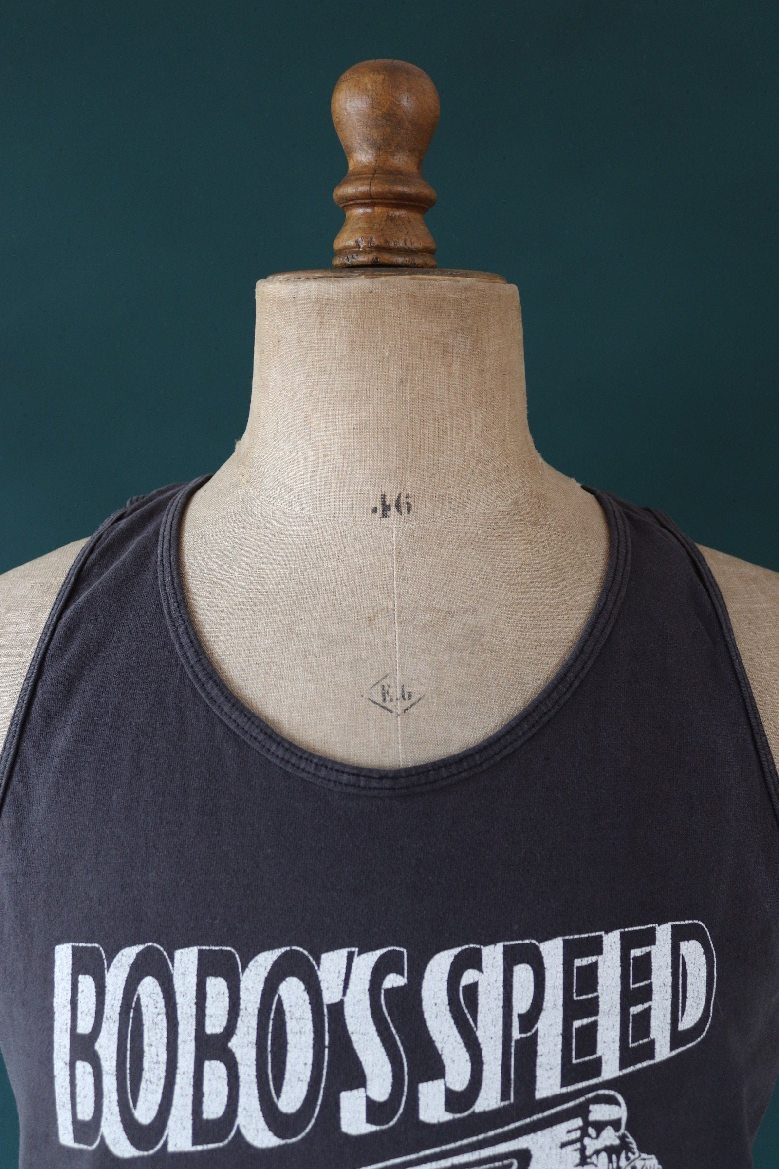 Vintage 1990s 90s Fruit of the Loom faded black biker motorcycle Bobo’s Speed custom cycle garage vest singlet t shirt 40” chest