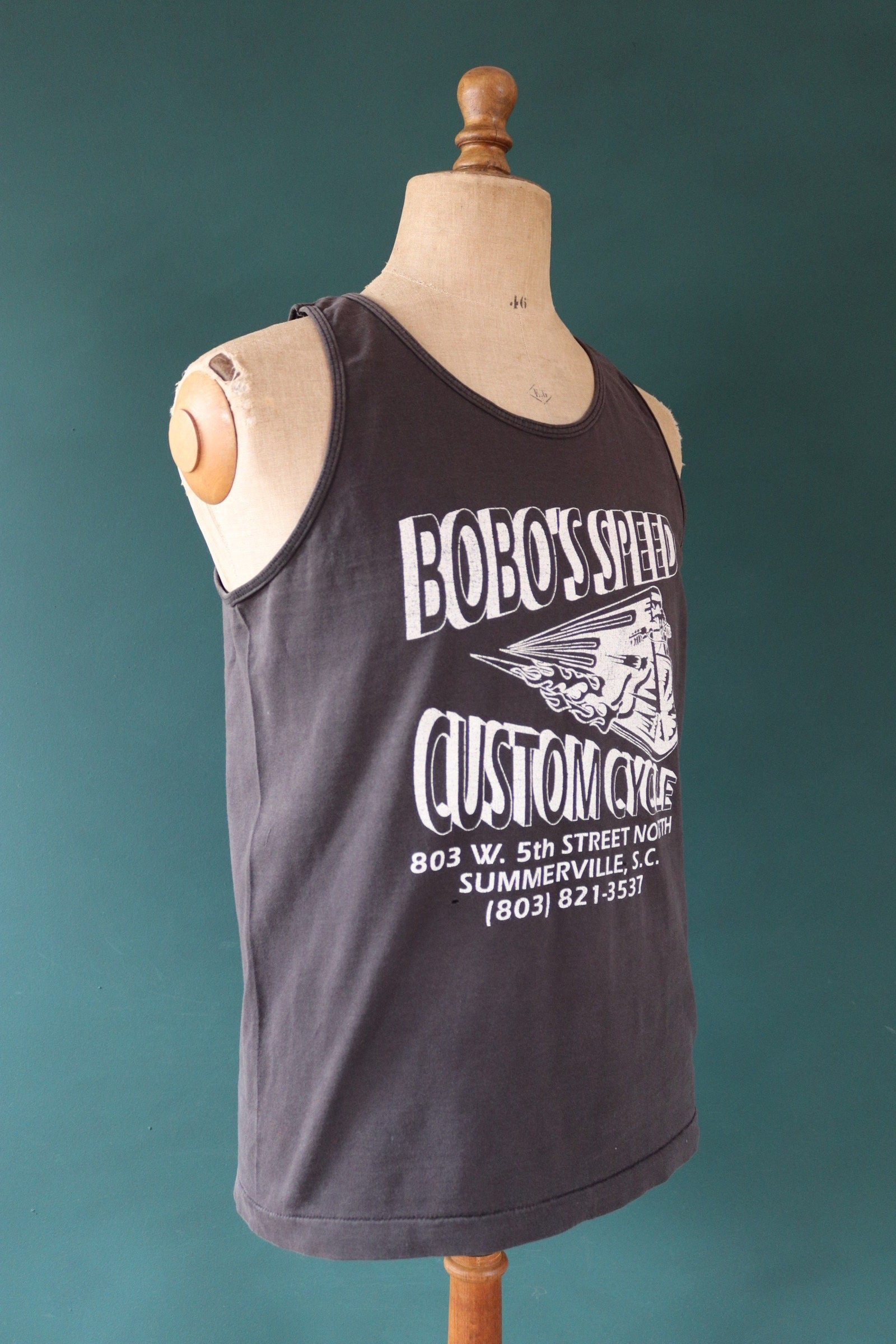 Vintage 1990s 90s Fruit of the Loom faded black biker motorcycle Bobo’s Speed custom cycle garage vest singlet t shirt 40” chest