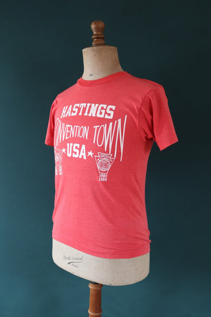 Vintage 1980s 80s faded red 50/50 poly cotton fireman fire service convention firefighter print sports sportswear t shirt 36” chest