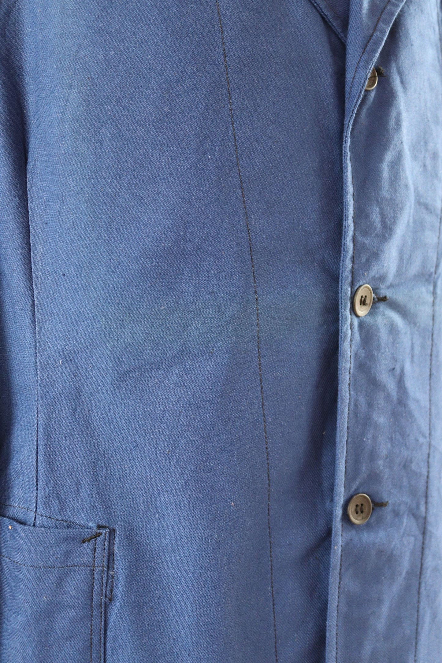 Vintage WW2 work jacket 1940s deadstock Swedish military hospital indigo blue cotton twill workwear chore 47” chest