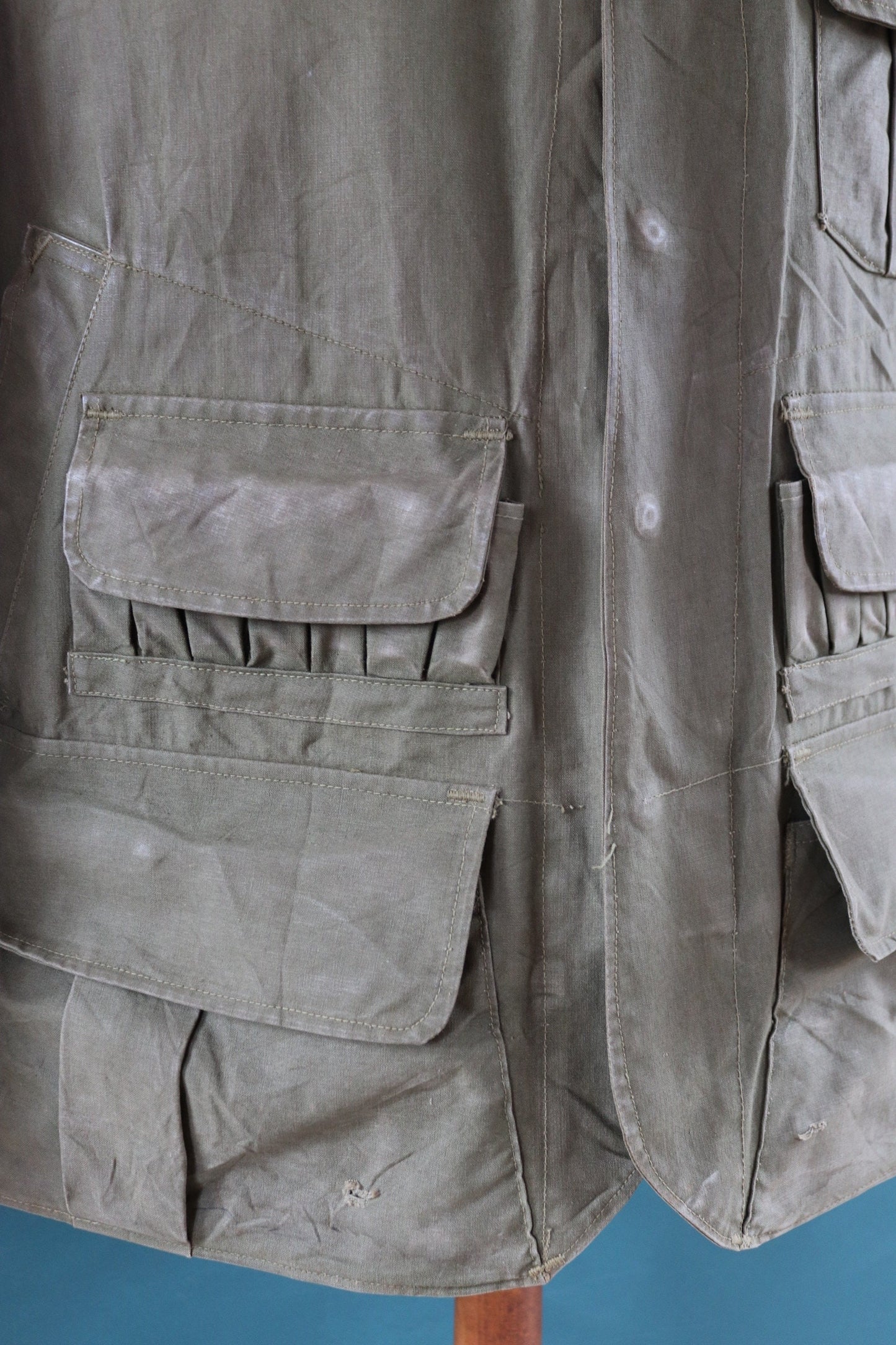 Vintage 1950s 50s Hinson Bodyguard khaki green tin cloth cotton canvas hunting jacket 50" chest work workwear chore shooting waterproof