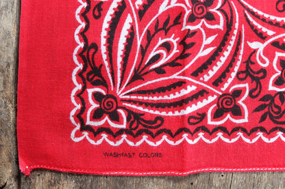 Vintage 1960s 60s turkey red printed bandana pocket square neckerchief 16” x 15.5” cotton color colour fast workwear