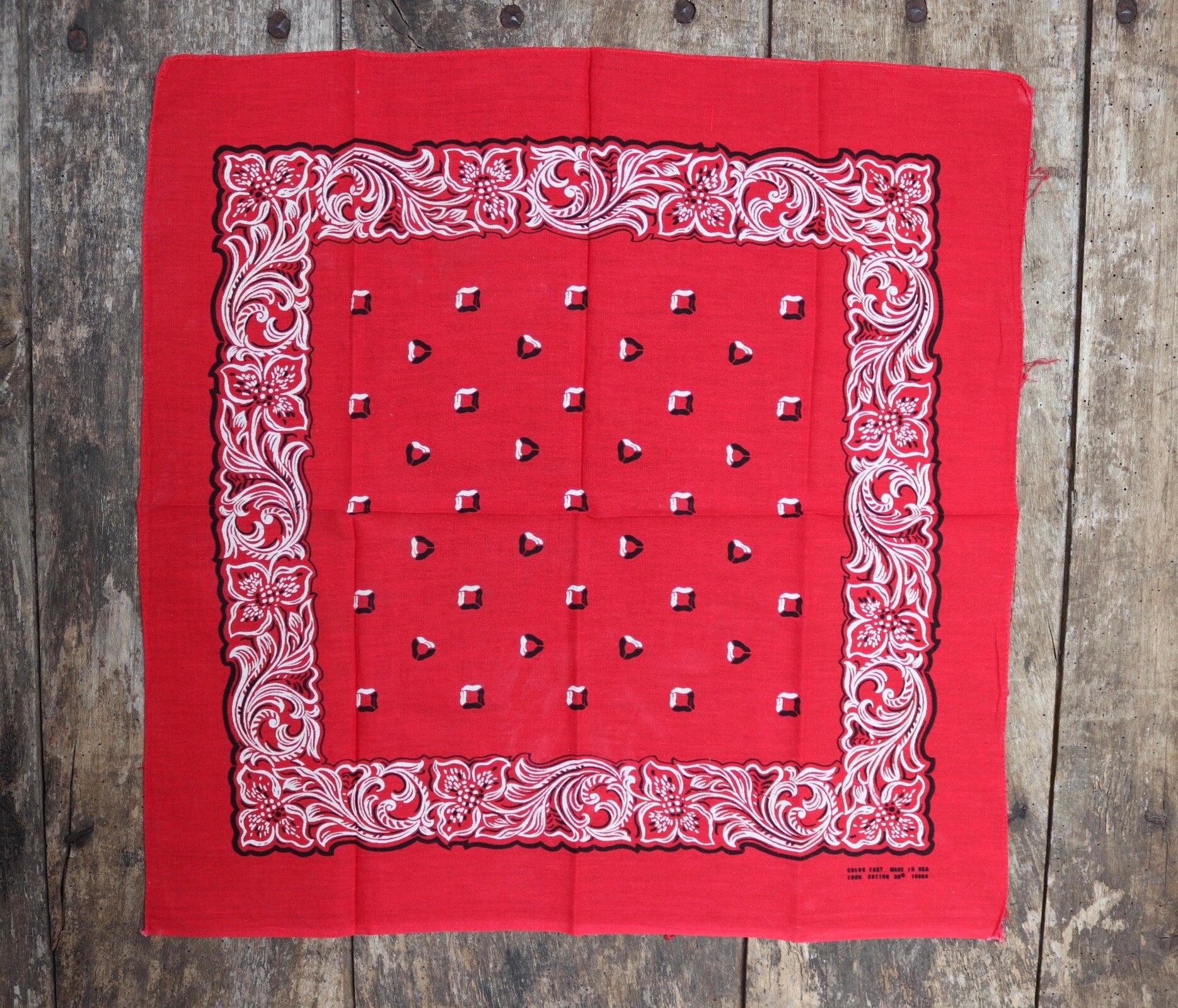 Vintage 1960s 60s turkey red printed bandana pocket square neckerchief 20.5” x 20.5” cotton color colour fast workwear RN 15898