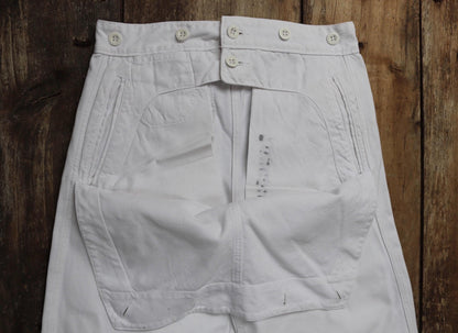 Vintage 1960s French military trousers - white cotton Marine Nationale pants - navy bell bottoms - 27” x 29” - riviera beach - fall front