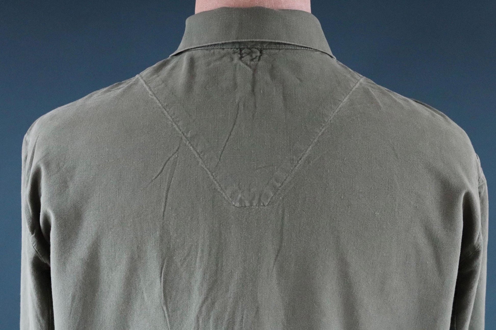 Vintage 1970s 70s M59 Swedish army military fältskjorta green cotton smock shirt pop over work workwear chore 48” chest