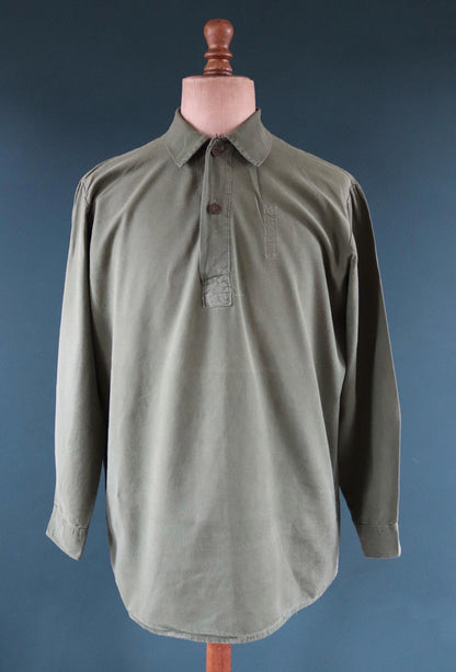 Vintage 1970s 70s M59 Swedish army military fältskjorta green cotton smock shirt pop over work workwear chore 48” chest