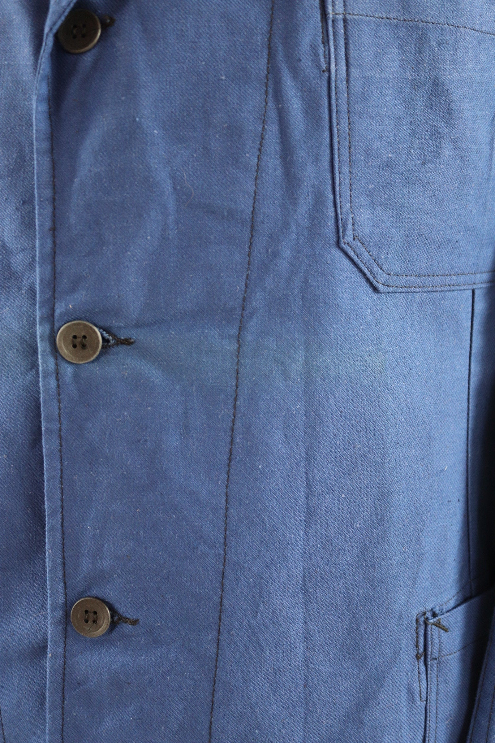 Vintage WW2 work jacket 1940s deadstock Swedish military hospital indigo blue cotton twill workwear chore 47” chest