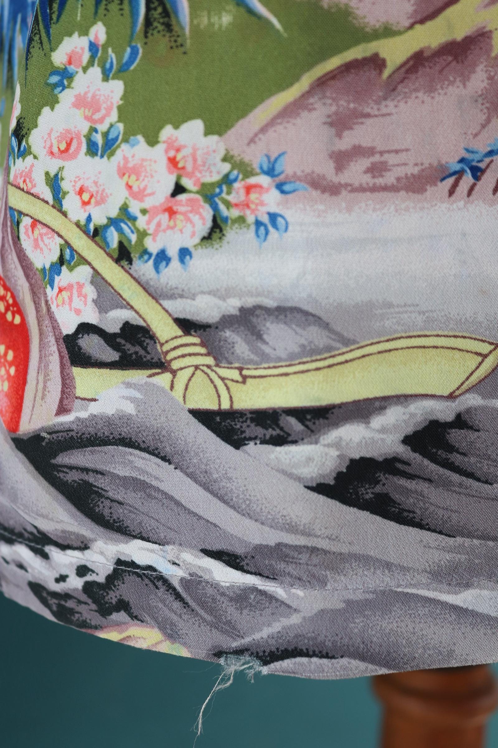 Vintage 1950s Hawaiian rayon shirt - Pali - rare Eugene Savage King Kamehameha print - 46" chest