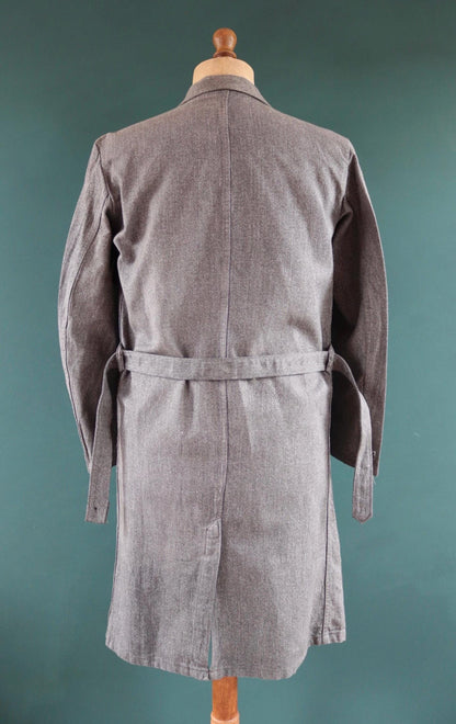 Vintage French workwear jacket salt pepper grey long coat overall 1950s 1960s factory machinist 44” chest selvedge