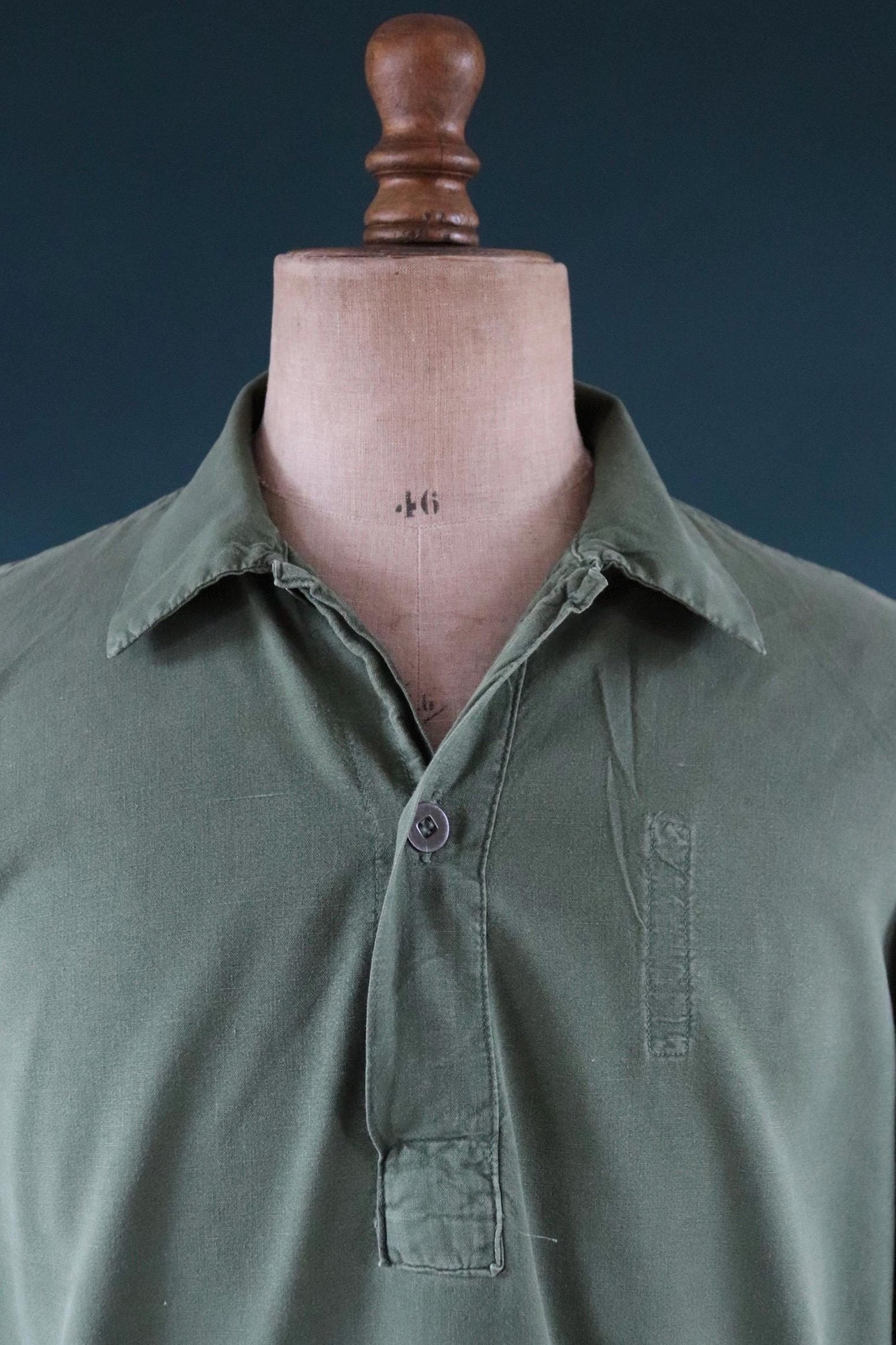 Vintage 1970s 70s M59 Swedish army military fältskjorta green cotton smock shirt pop over work workwear chore 48” chest
