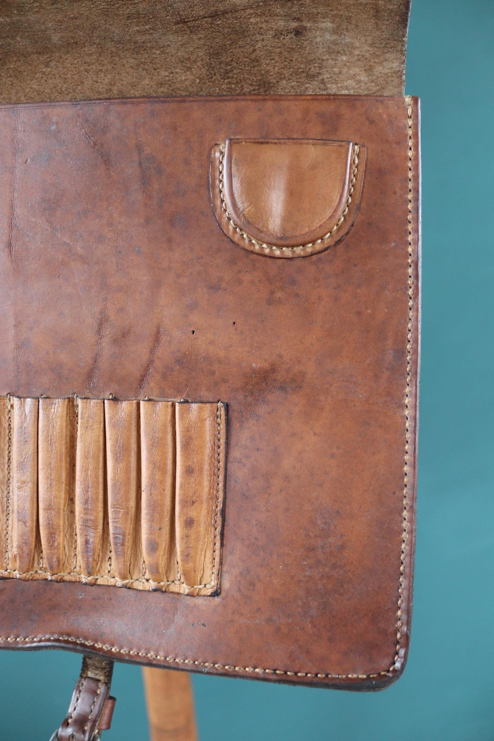 Vintage 1930s 40s brown leather bag - Swedish military workwear - shoulder satchel - luggage for tablet,