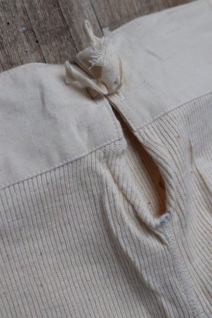 Vintage 1940s WW2 underwear - unworn long johns - Swedish army military - ecru white fleck ribbed cotton - thermal loungewear - 34" x 26"