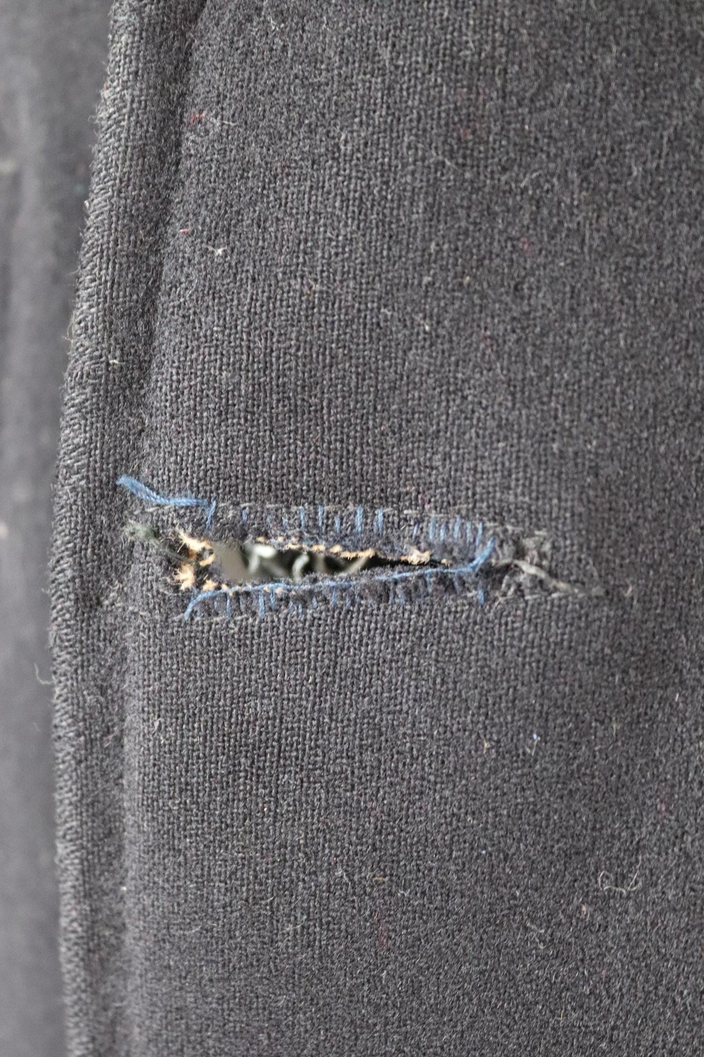 Vintage 1940s pea coat - WW2 USN wool jacket - US navy deck - 41" chest - military - double breasted reefer