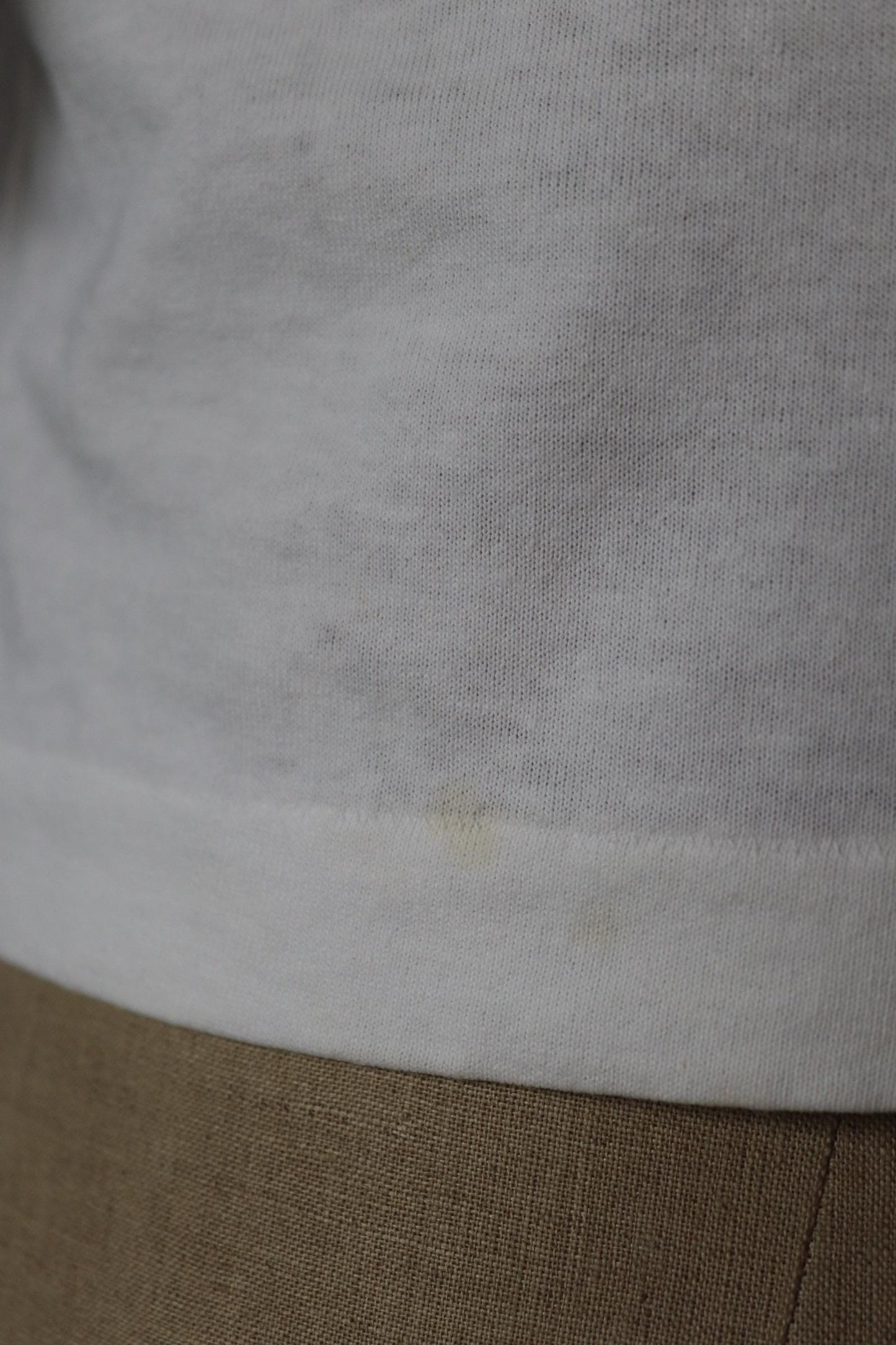 Vintage 1980s cropped t shirt - white neon - surf sportswear - 43" chest