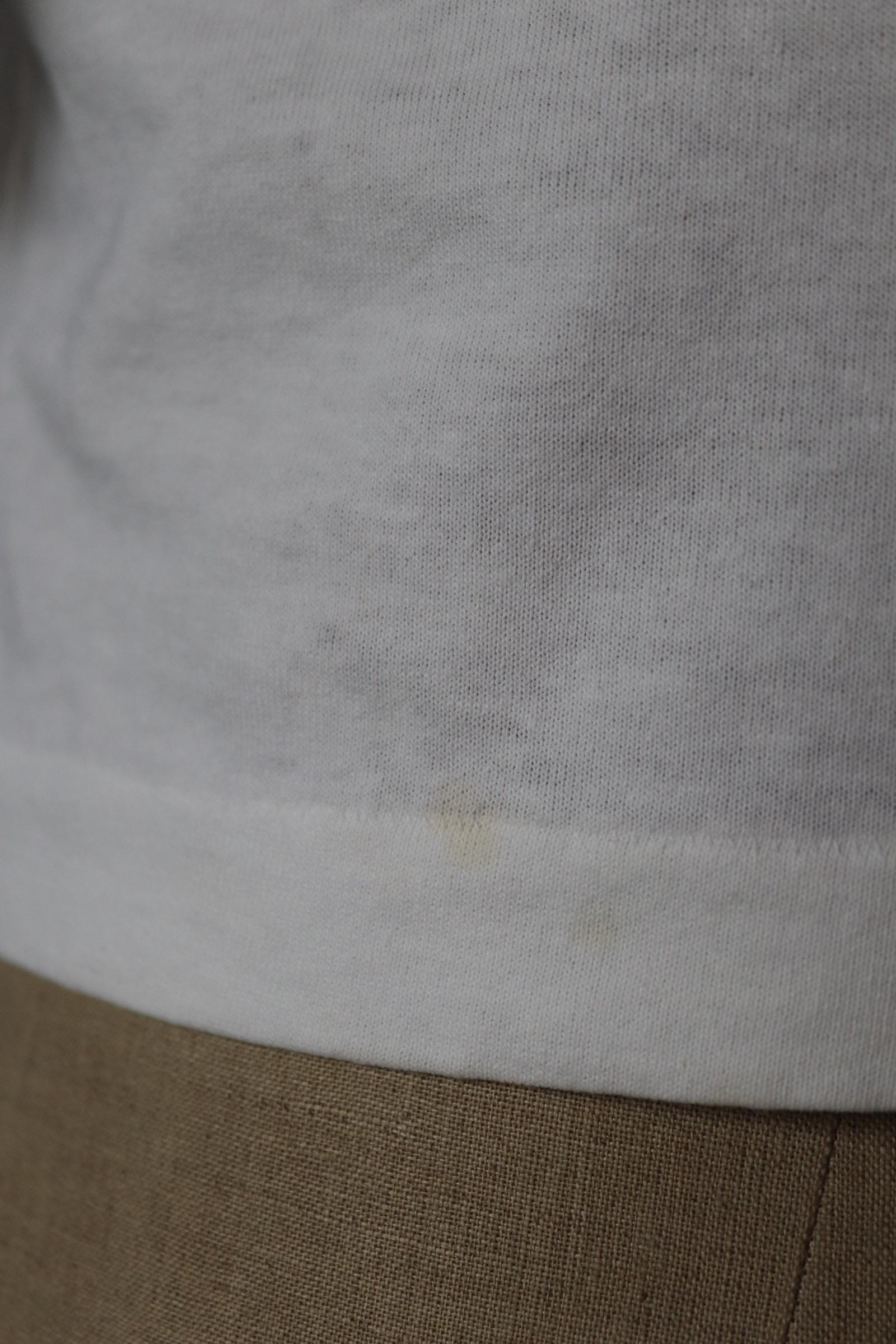 Vintage 1980s cropped t shirt - white neon - surf sportswear - 43" chest