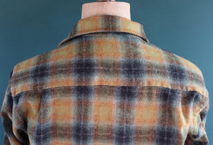 Vintage 1960s 60s 1970s 70s green blue black shadow plaid wool shirt Penneys Towncraft 45” chest loop collar
