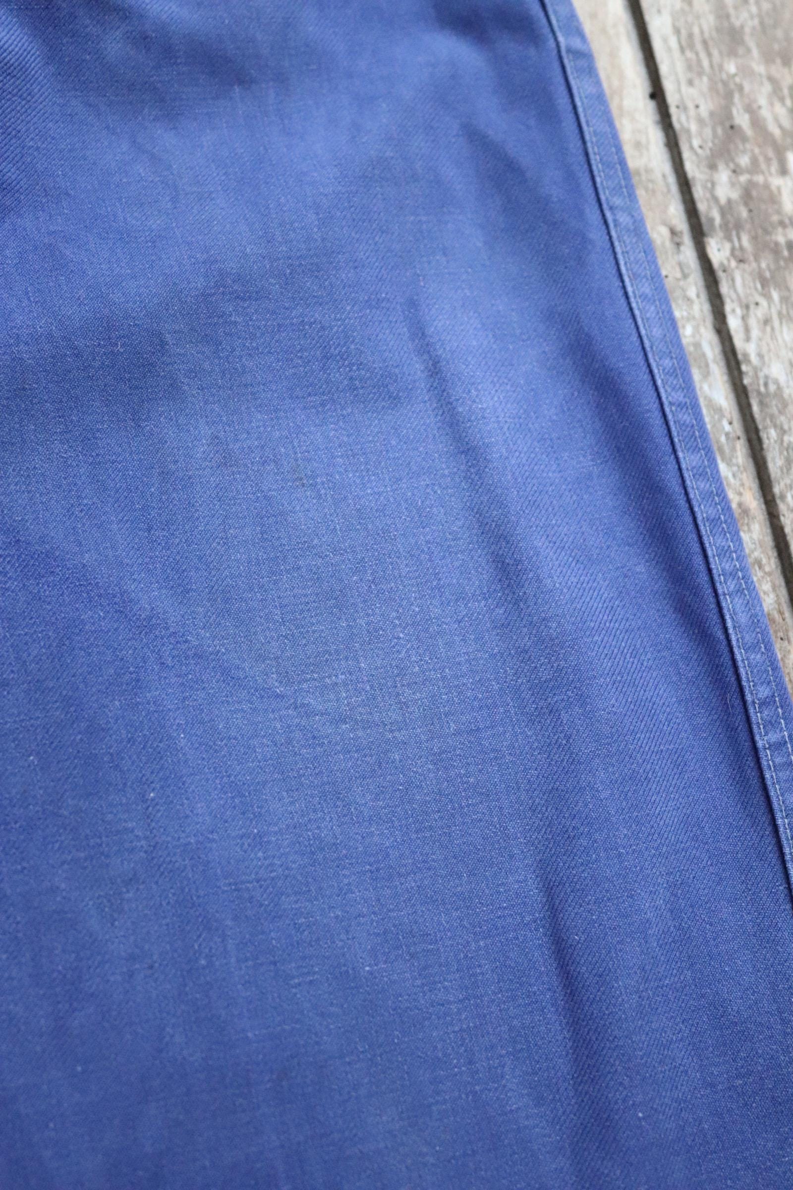 Vintage French workwear trousers pants indigo cotton twill 1940s 1950s work chore 32” x 27”