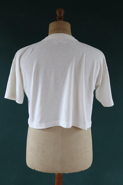 Vintage 1980s 80s 1990s white poly cotton urban beach neon souvenir cropped surf sports sportswear t shirt 43” chest