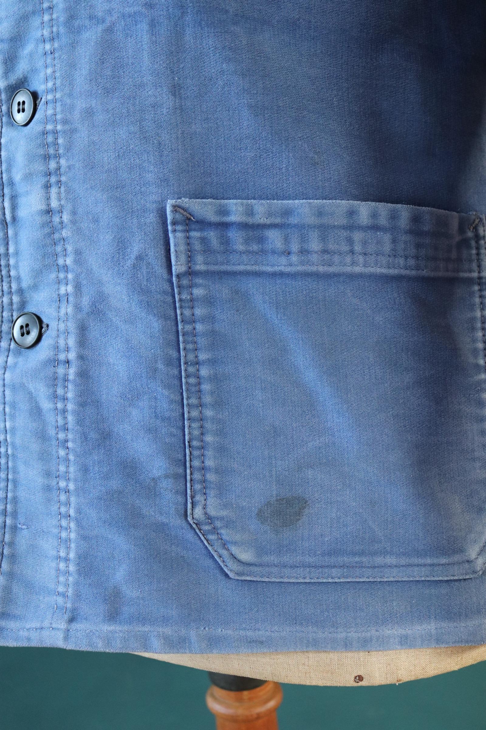 Vintage French workwear jacket blue moleskin work chore faded 41” chest bleu de travail 1940s 1950s