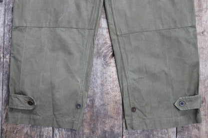 Vintage French workwear trousers cargo pants M47 M-47 French khaki green cotton overalls army military 35” x 30” 1940s 1950s work chore