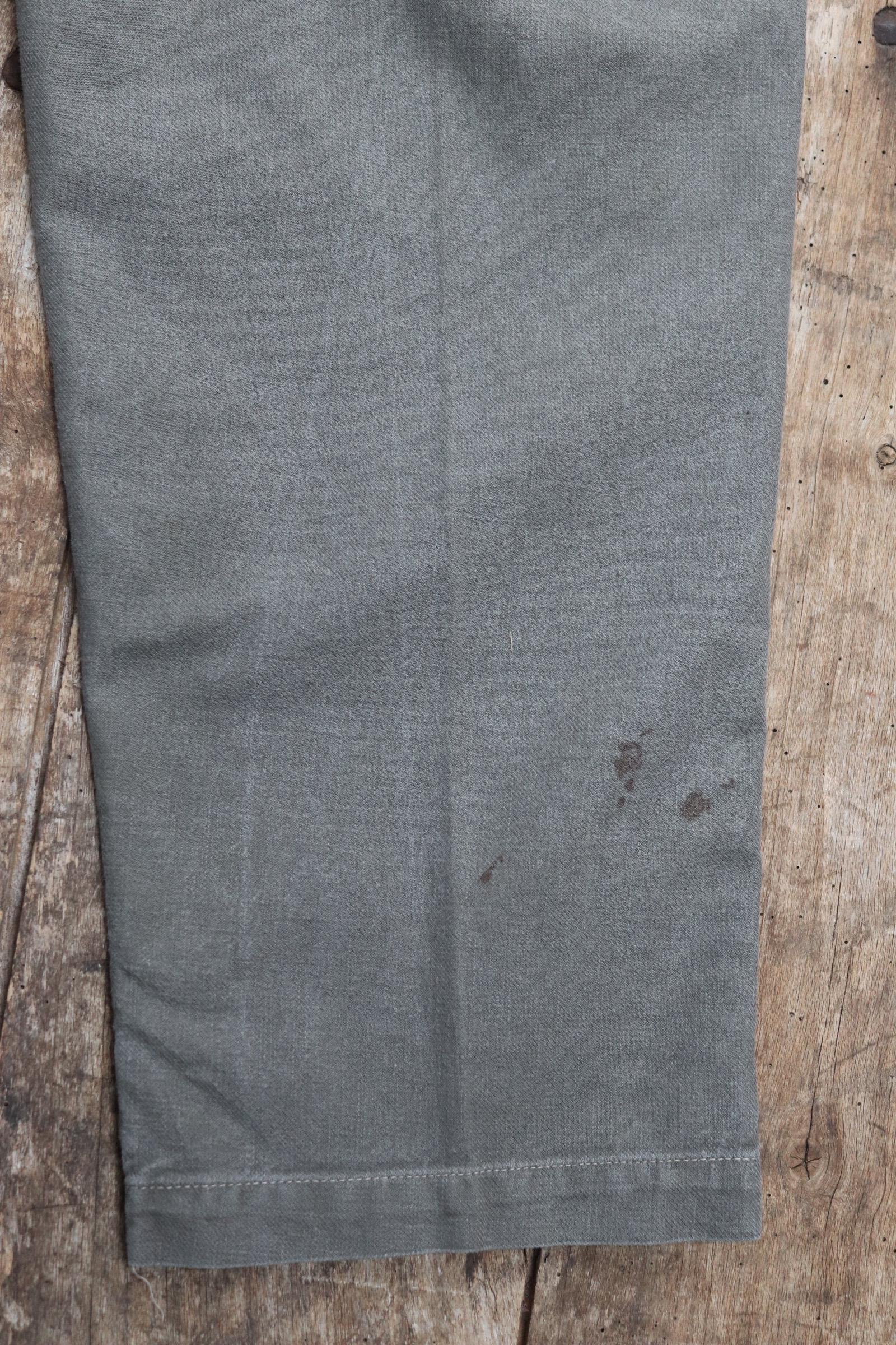 Vintage cargo pants trousers 1940s 1950s Swedish military women’s cotton twill utility field workwear work chore 26” 28” x 28”