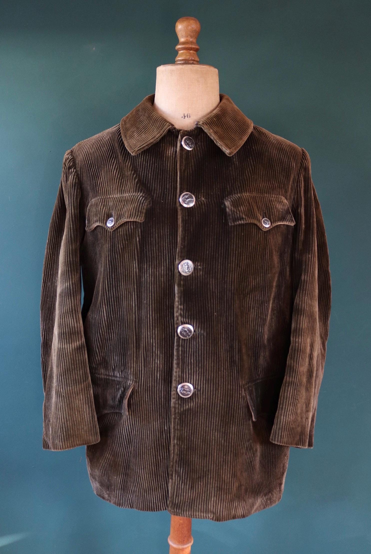 Vintage French workwear jacket brown velours corduroy 1940s 1950s hunting shooting 46” chest chore venery scene buttons