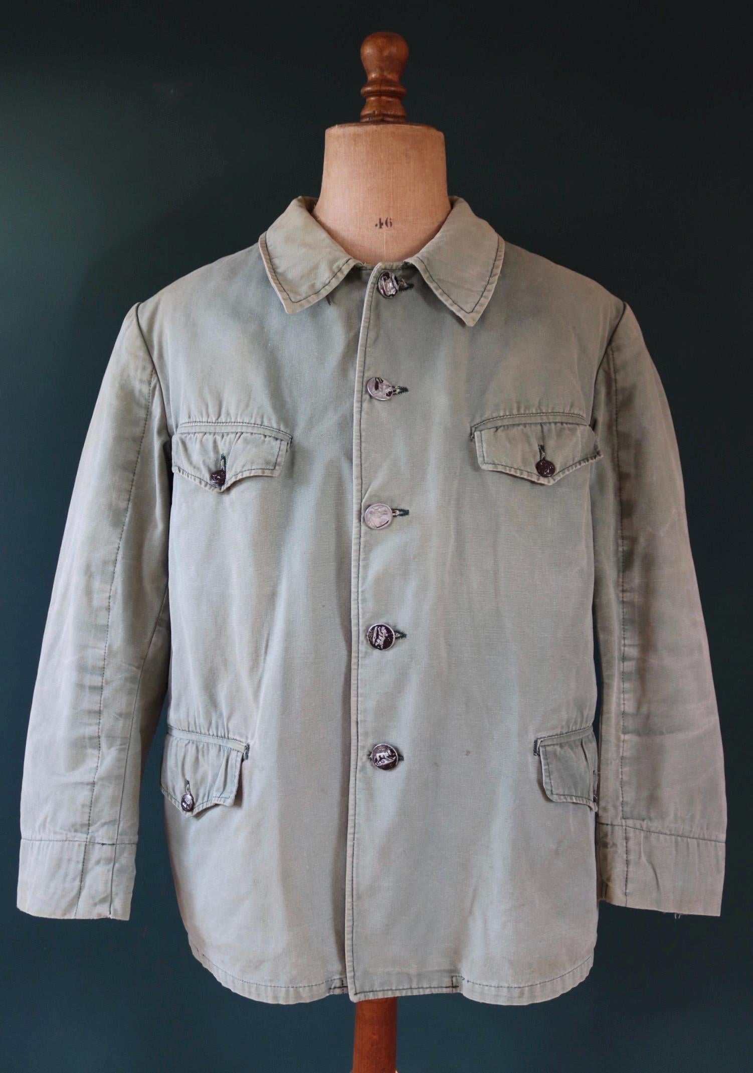 Vintage French workwear jacket 1950s green cotton canvas hunting shooting work chore venery scene buttons 50” chest