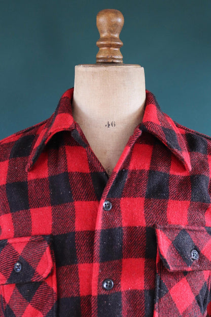 Vintage 1960s wool workwear shirt - red black buffalo plaid - Soo Wool - 39” chest - hunting camping