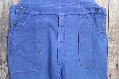 Vintage French workwear overalls dungarees moleskin work chore bib brace 39” x 28” bleu de travail repaired darned 1960s