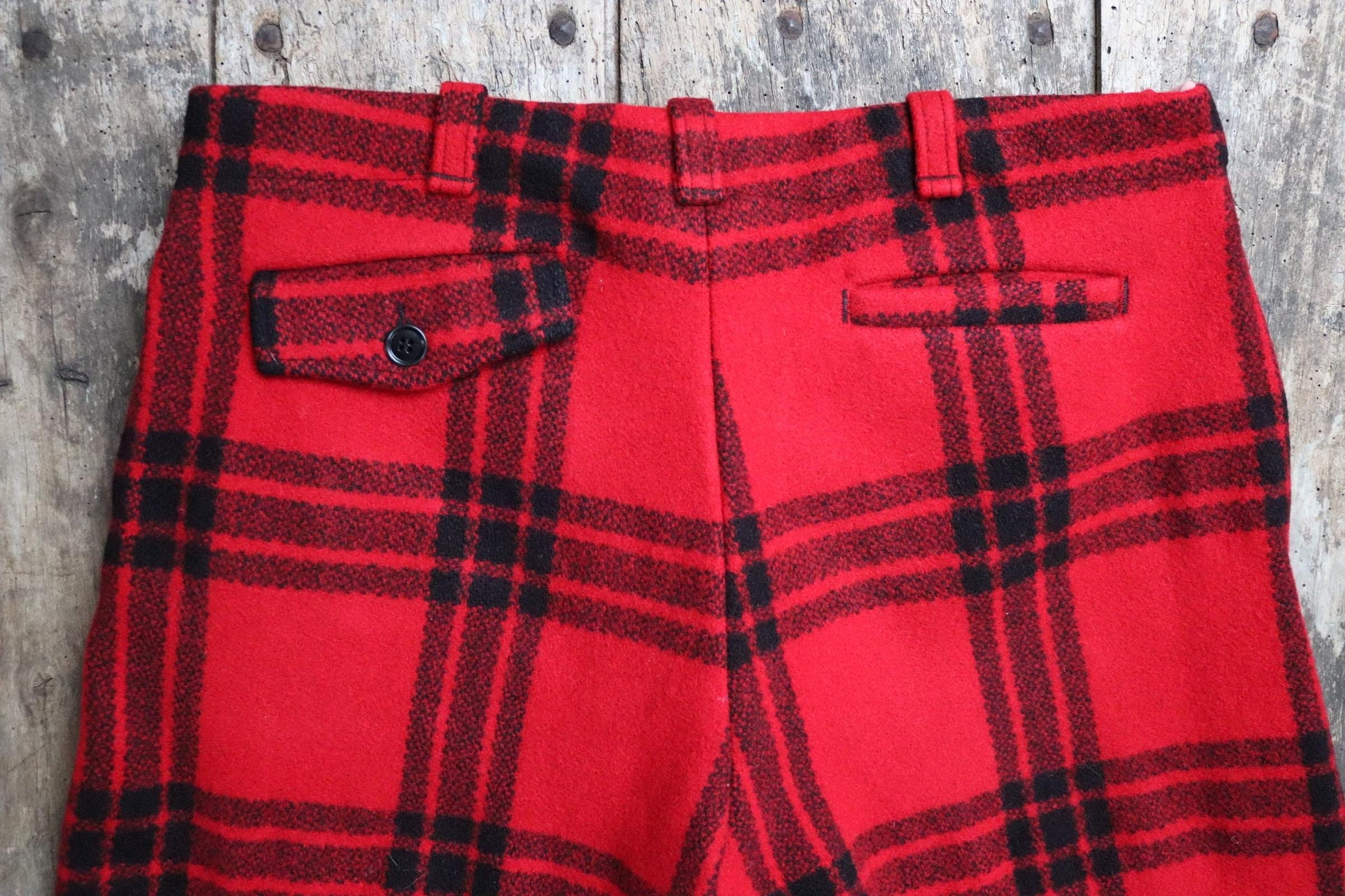 Vintage 1960s 60s JC Higgins Sears red black checked plaid wool hunting trousers breeches suspender buttons 38" x 30"