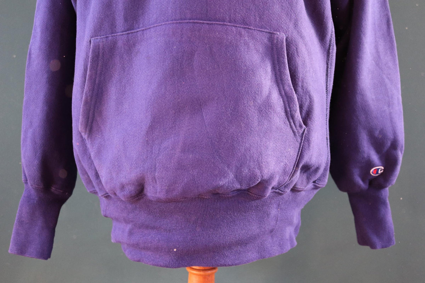 Vintage 1990s Champion sweatshirt - reverse weave sportswear - plain navy blue hoodie - 51" chest