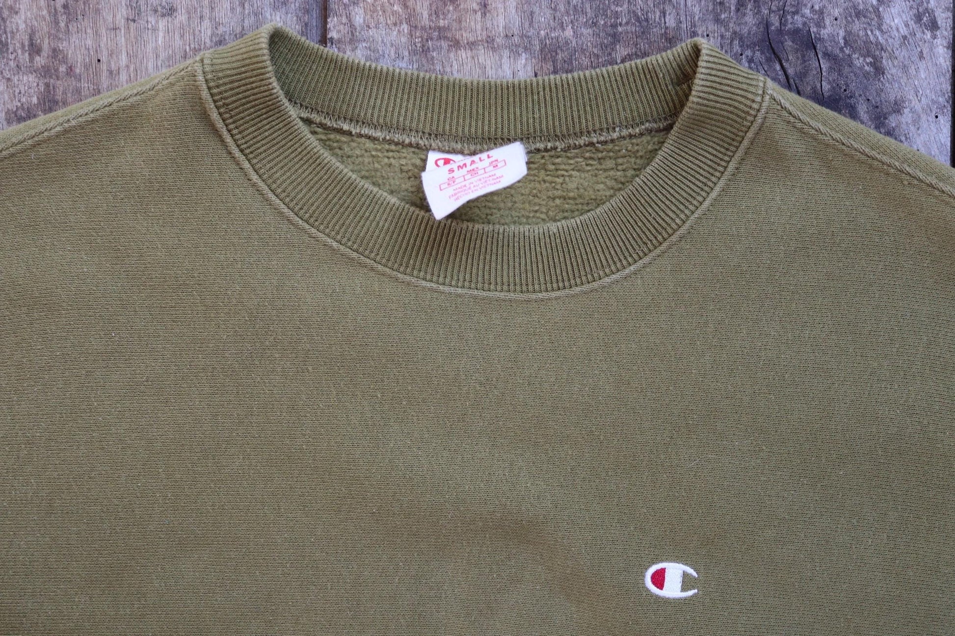 Vintage 1990s 90s Champion olive green plain sweatshirt 39" chest sports sportswear reverse weave