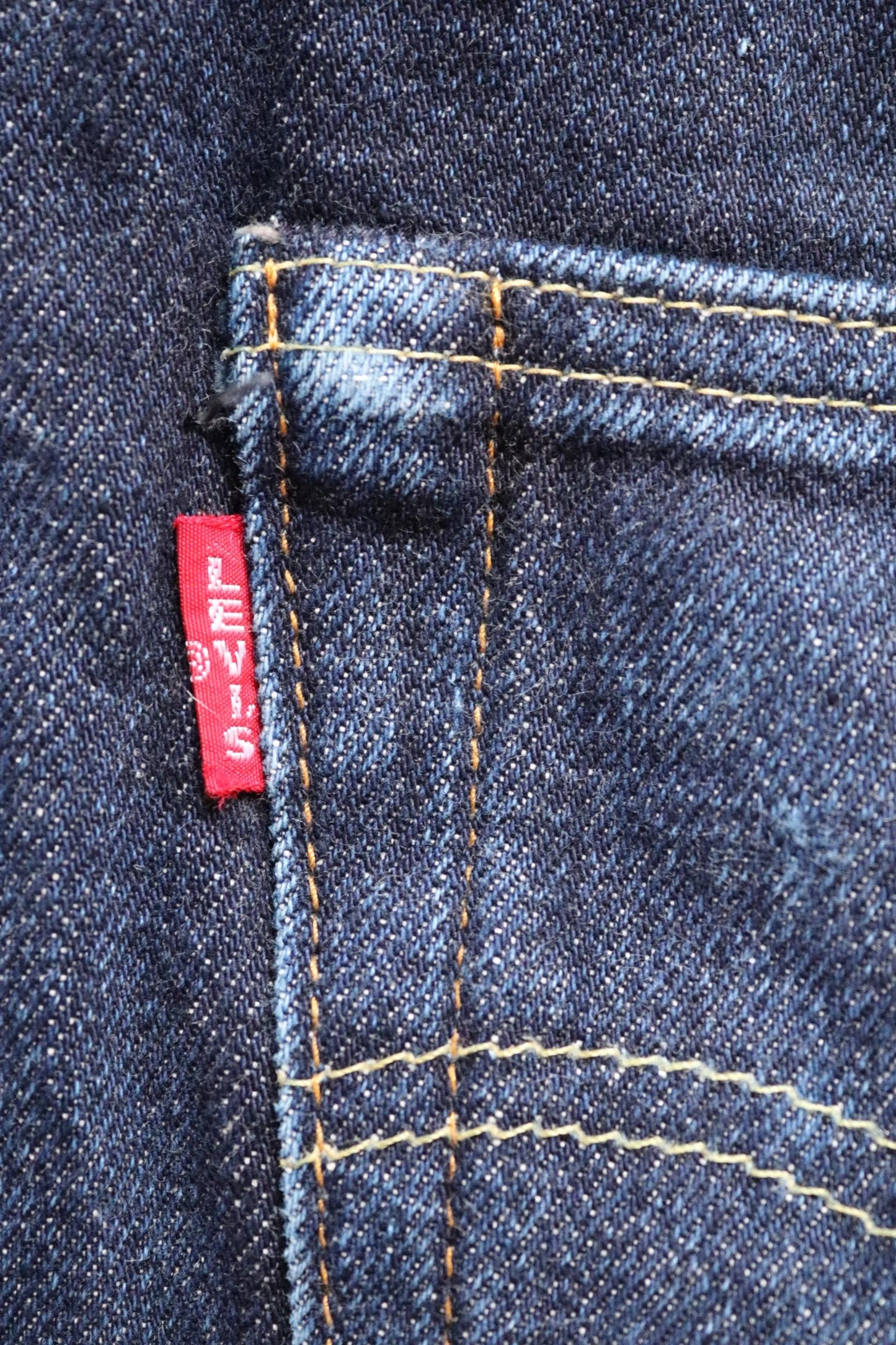 Vintage LVC Levi's 501XX jeans - big E - selvedge denim - 29" x 29"