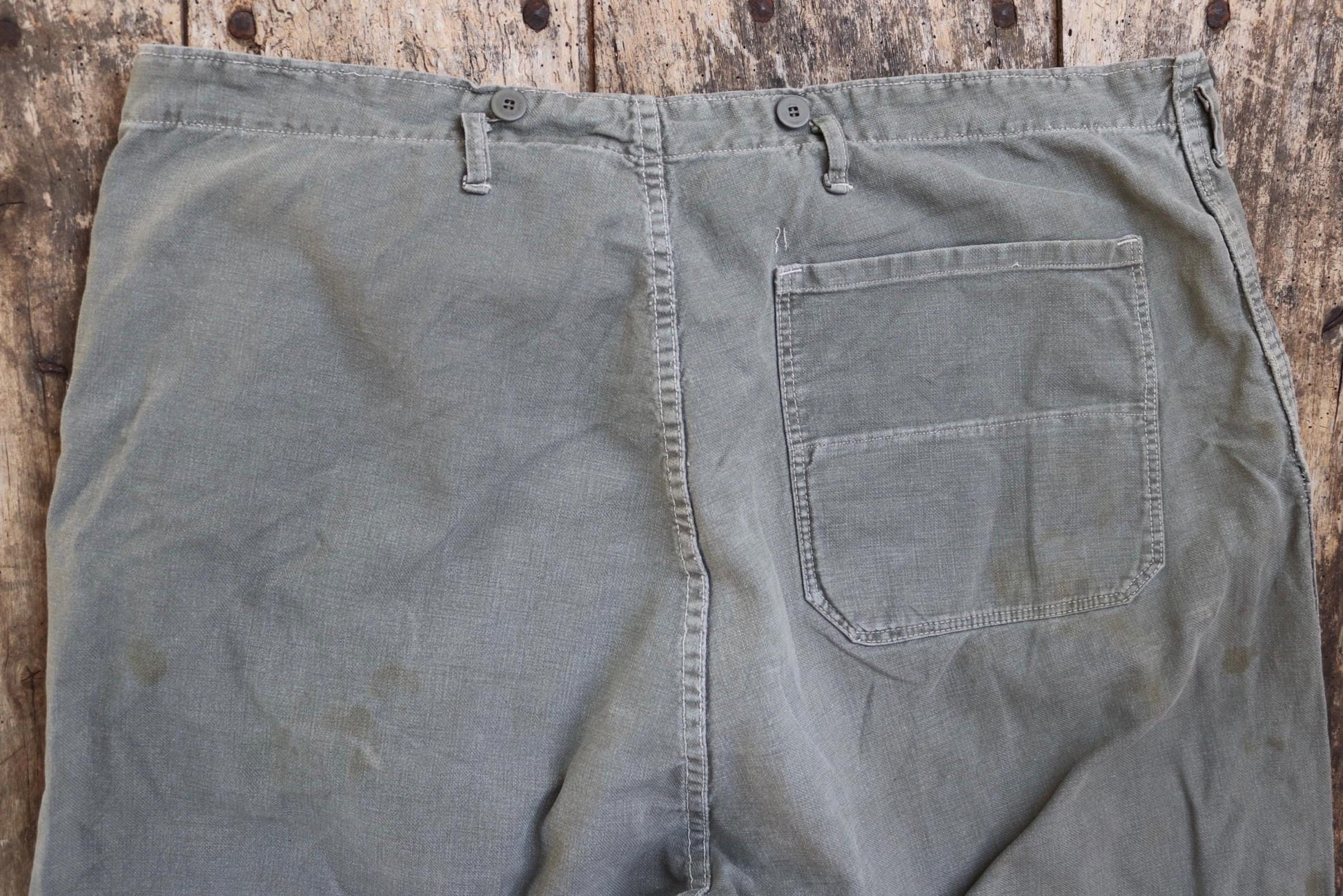 Vintage 1950s 60s workwear trousers - Swedish military utility pants - cotton twill - 41” x 30”