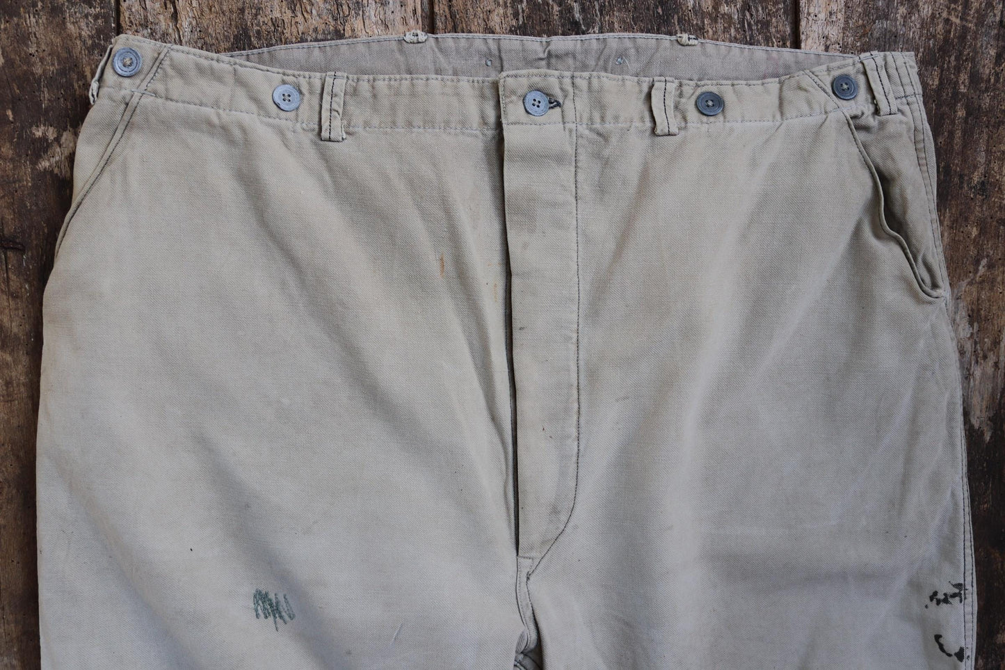 Vintage 1940s 40s 1950s 50s Swedish military cotton twill utility field trousers pants workwear work chore buckle cinch back 41” x 27”