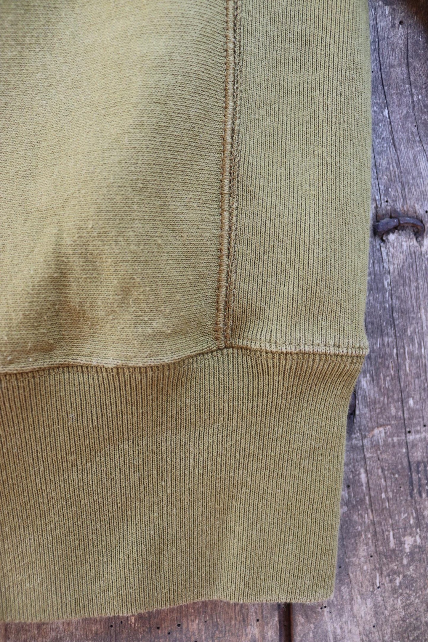 Vintage 1990s 90s Champion olive green plain sweatshirt 39" chest sports sportswear reverse weave
