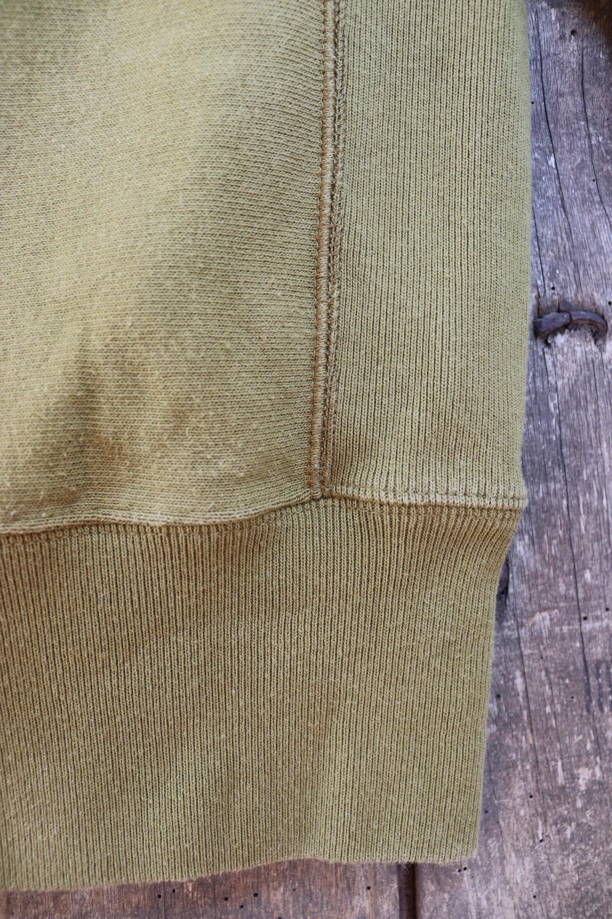 Vintage 1990s Champion sweatshirt - olive green - reverse weave sportswear - 39" chest