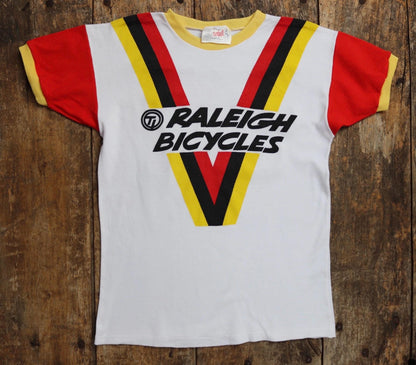 Vintage 1970s 70s red yellow black Raleigh Yeovil cycling centre t shirt top 36" chest made in England mod Tour de France